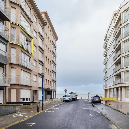 Apartmán Near Ostend With Sea View, Cleaning Included