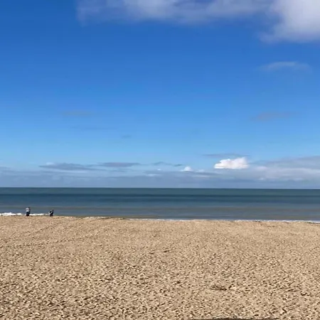 Near Ostend With Sea View, Cleaning Included Apartmán Koksijde
